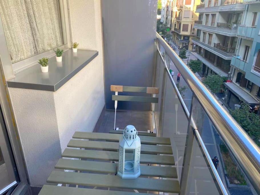 Terraza Playa Y Calle Peatonal Ess03377 Σαν Σεμπαστιάν Εξωτερικό φωτογραφία